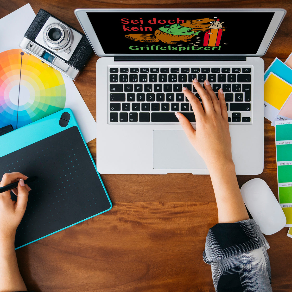 Biber Tasse in Schwarz mit Spruch: Sei doch kein Griffelspitzer!