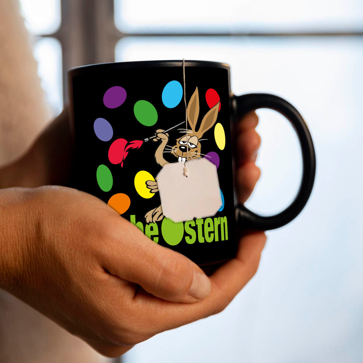 Osterhase Tasse in Schwarz mit Spruch: Frohe Ostern