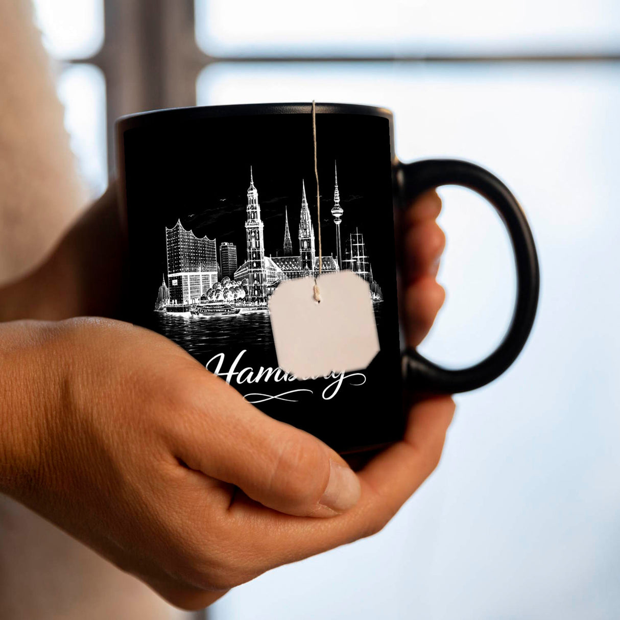 Hamburg Skyline Tasse mit Elbphilharmonie und Michel
