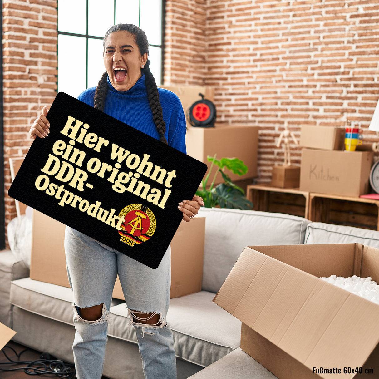 Hier wohnt ein original DDR-Ostprodukt Fußmatte in 35x50 cm ohne Rand mit Wappen