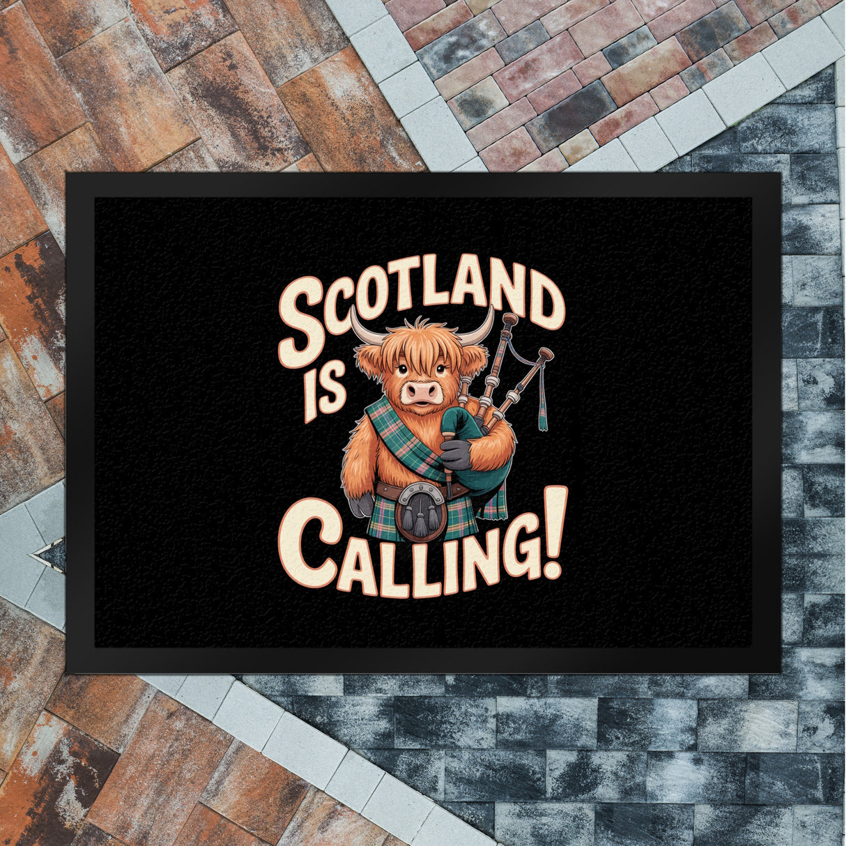 Scotland is calling! Fußmatte in 35x50 cm mit Highland-Kuh-Motiv