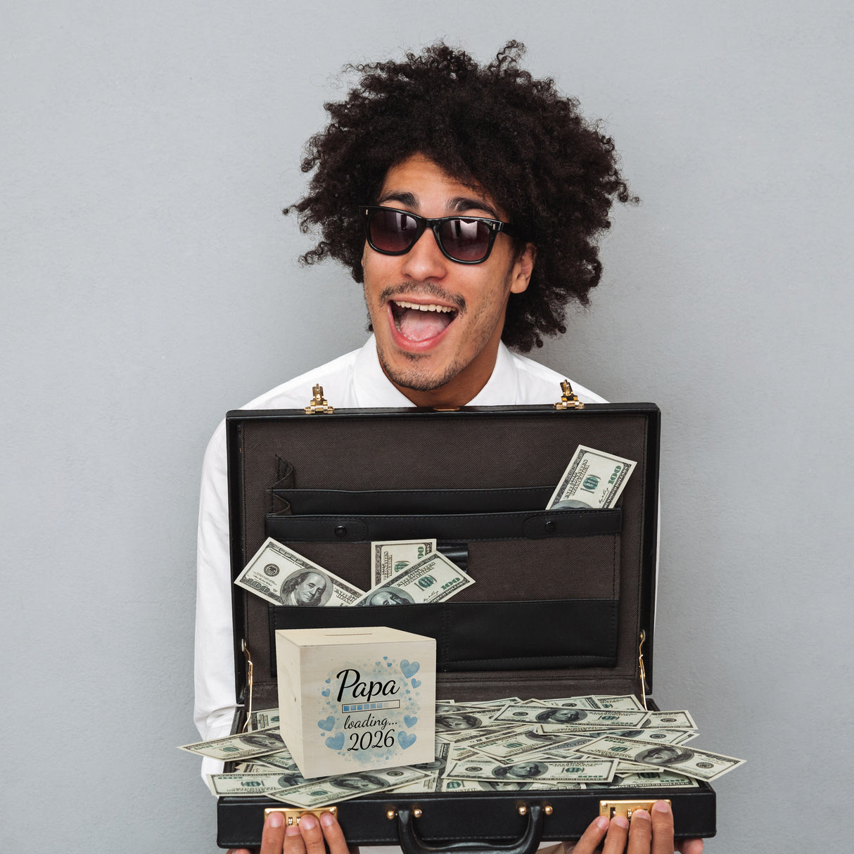 Papa loading... 2026 Spardose für werdende Väter