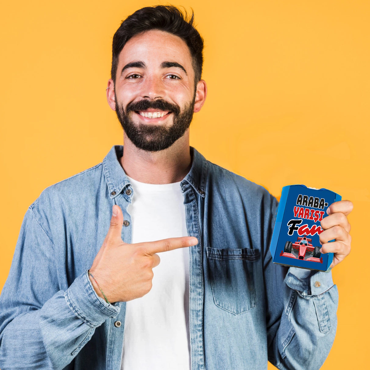 Sportwagen Parkscheibe mit Spruch: Araba Yarisi Fan