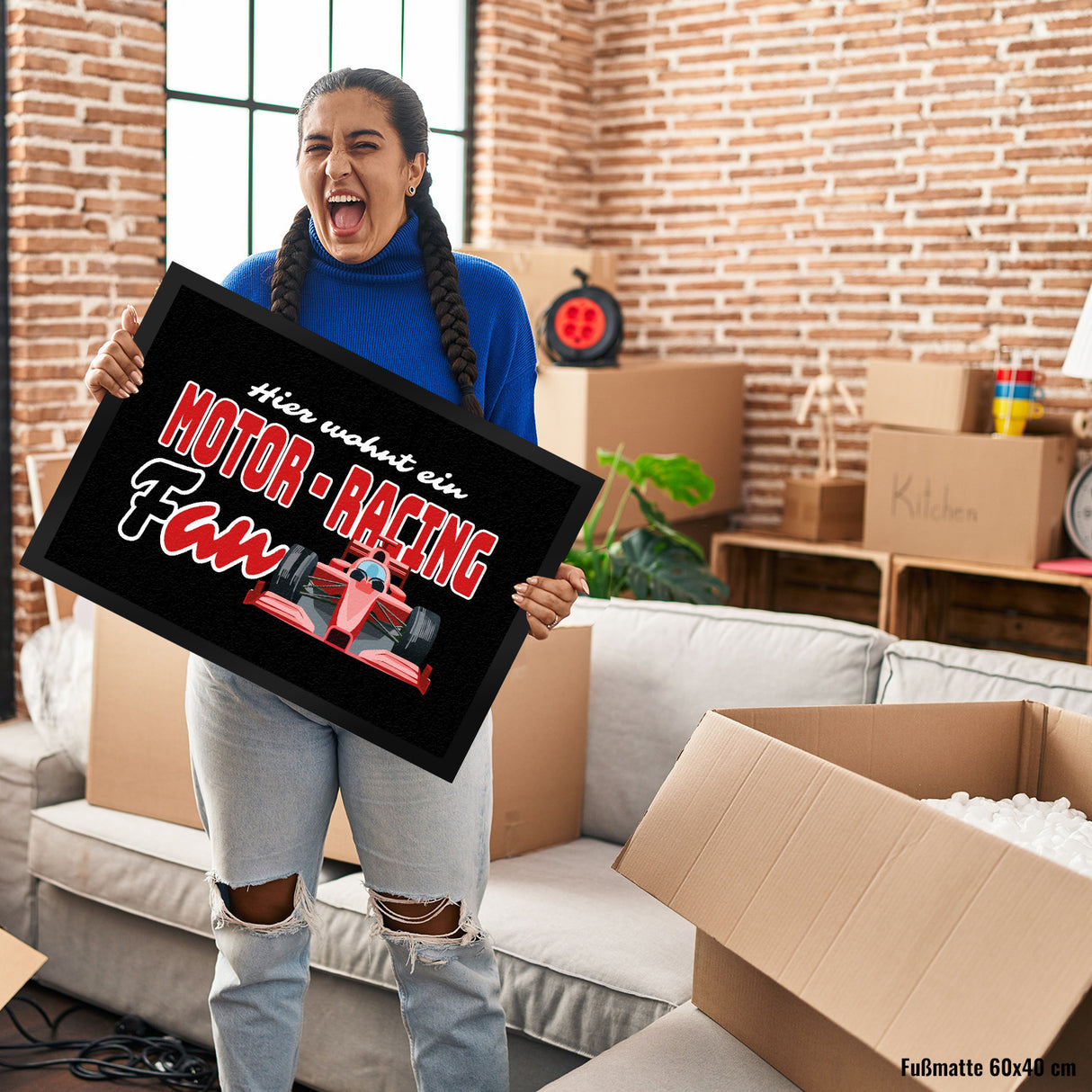 Sportwagen Fußmatte in 35x50 cm mit Spruch: Hier wohnt ein Motor-Racing Fan