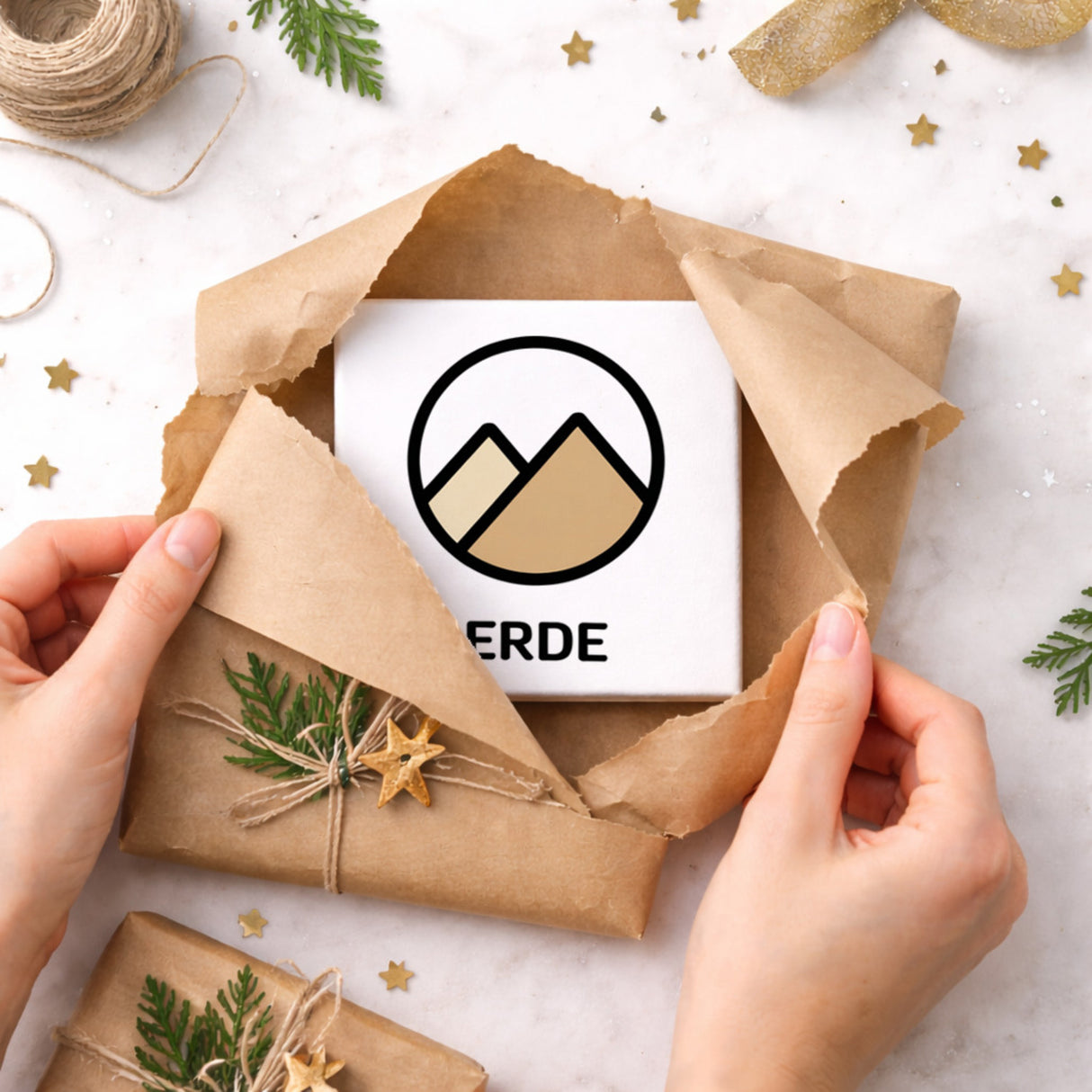 Natur Energie Berge Holzbild in 10x10 cm zum Stellen oder Aufhängen