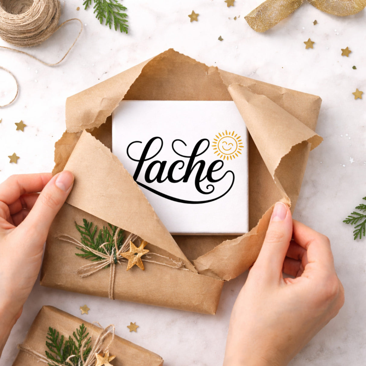 Lebensfreude Lache Holzbild in 10x10 cm zum Stellen oder Aufhängen