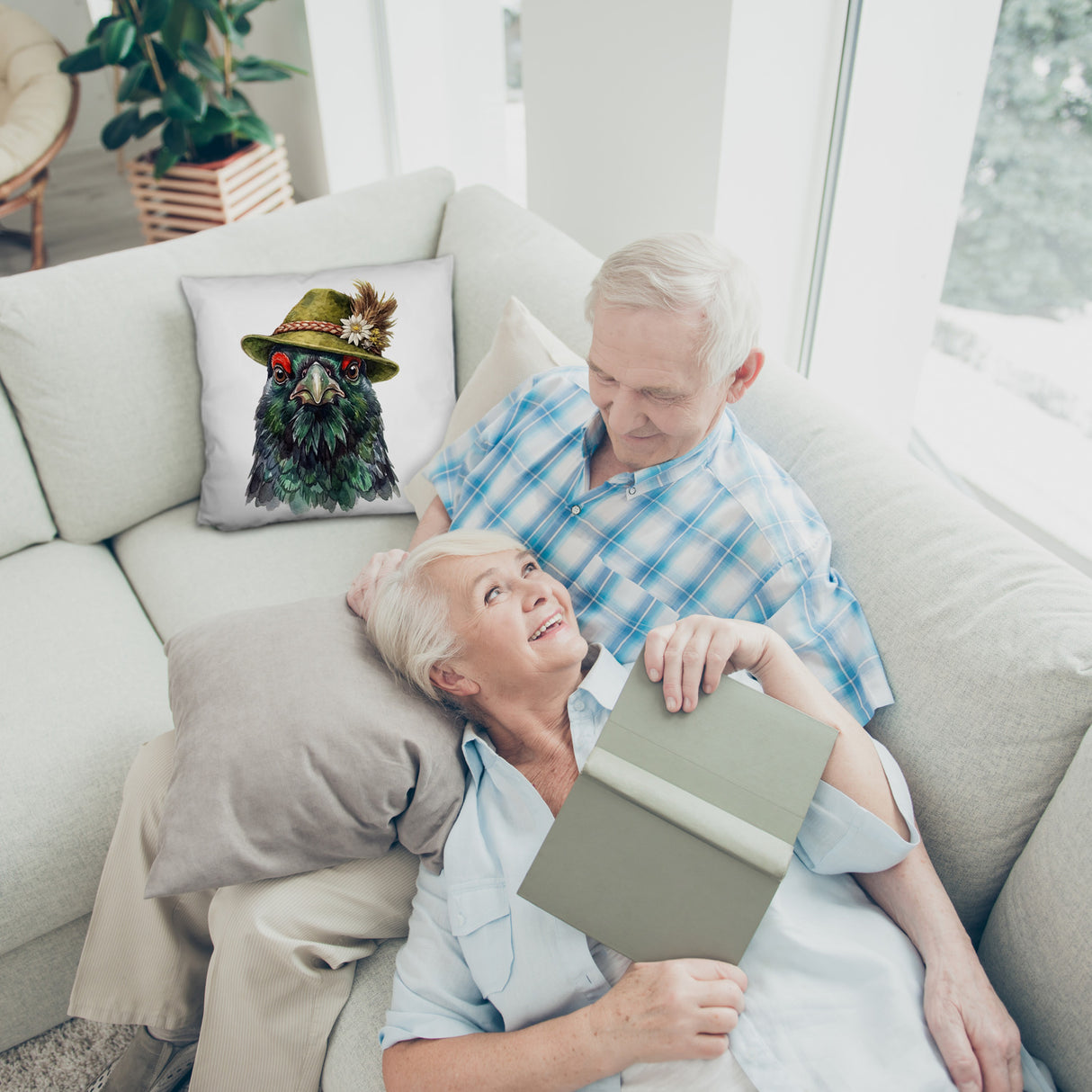 Auerhuhn mit alpenländischem Trachtenhut Kissen