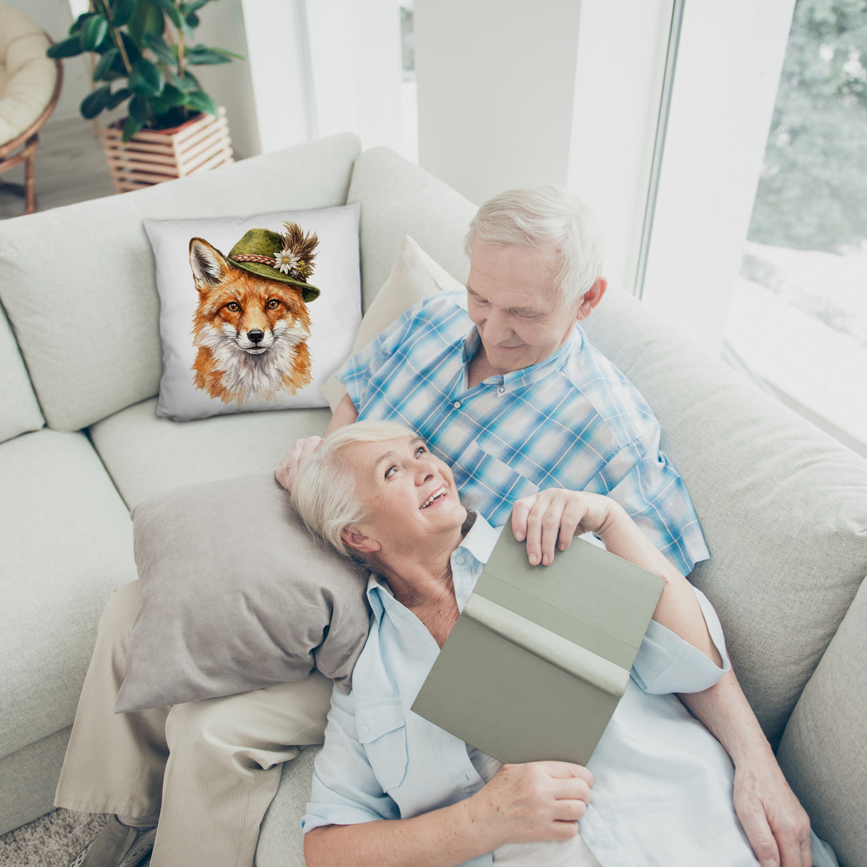 Fuchs mit alpenländischem Trachtenhut Kissen