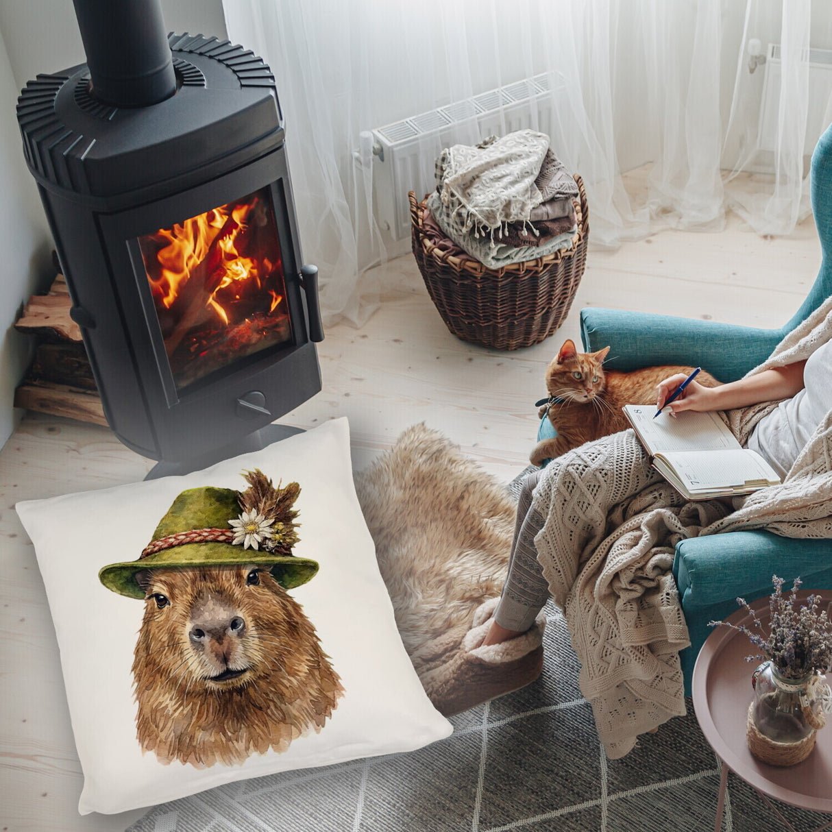 Capybara mit alpenländischem Trachtenhut Kissen