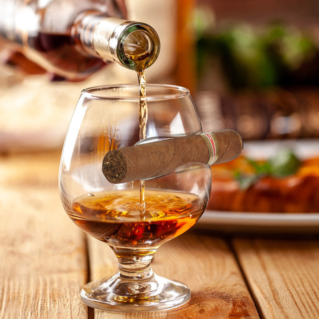 Feinschmecker Cognacglas mit Zigarrenablage