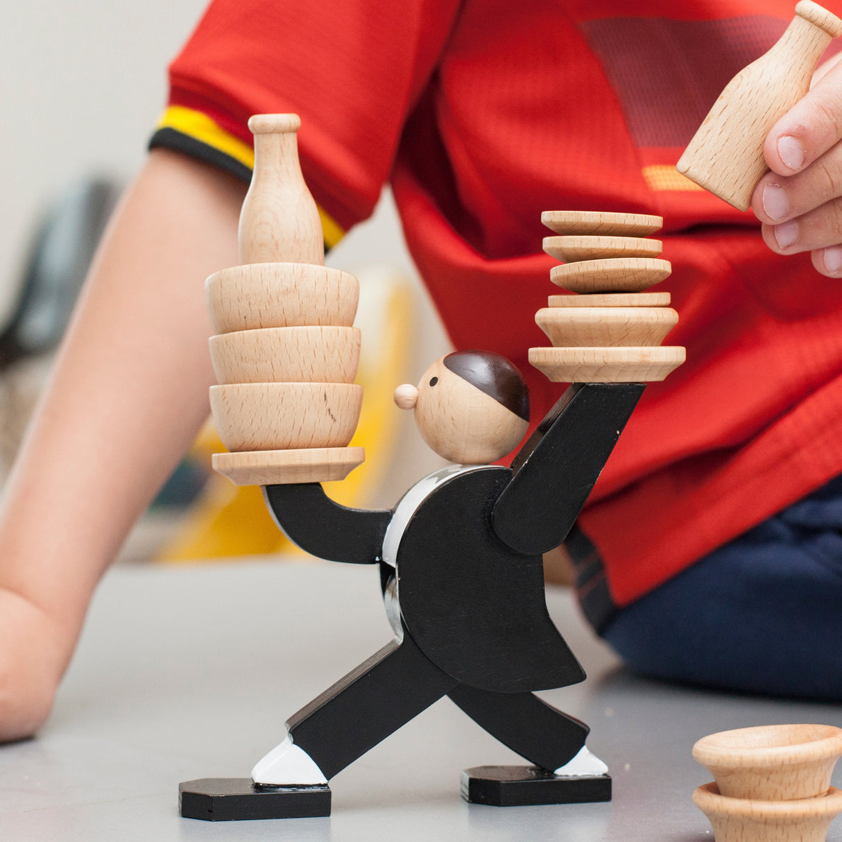 Die Balance des Kellners Gesellschaftsspiel