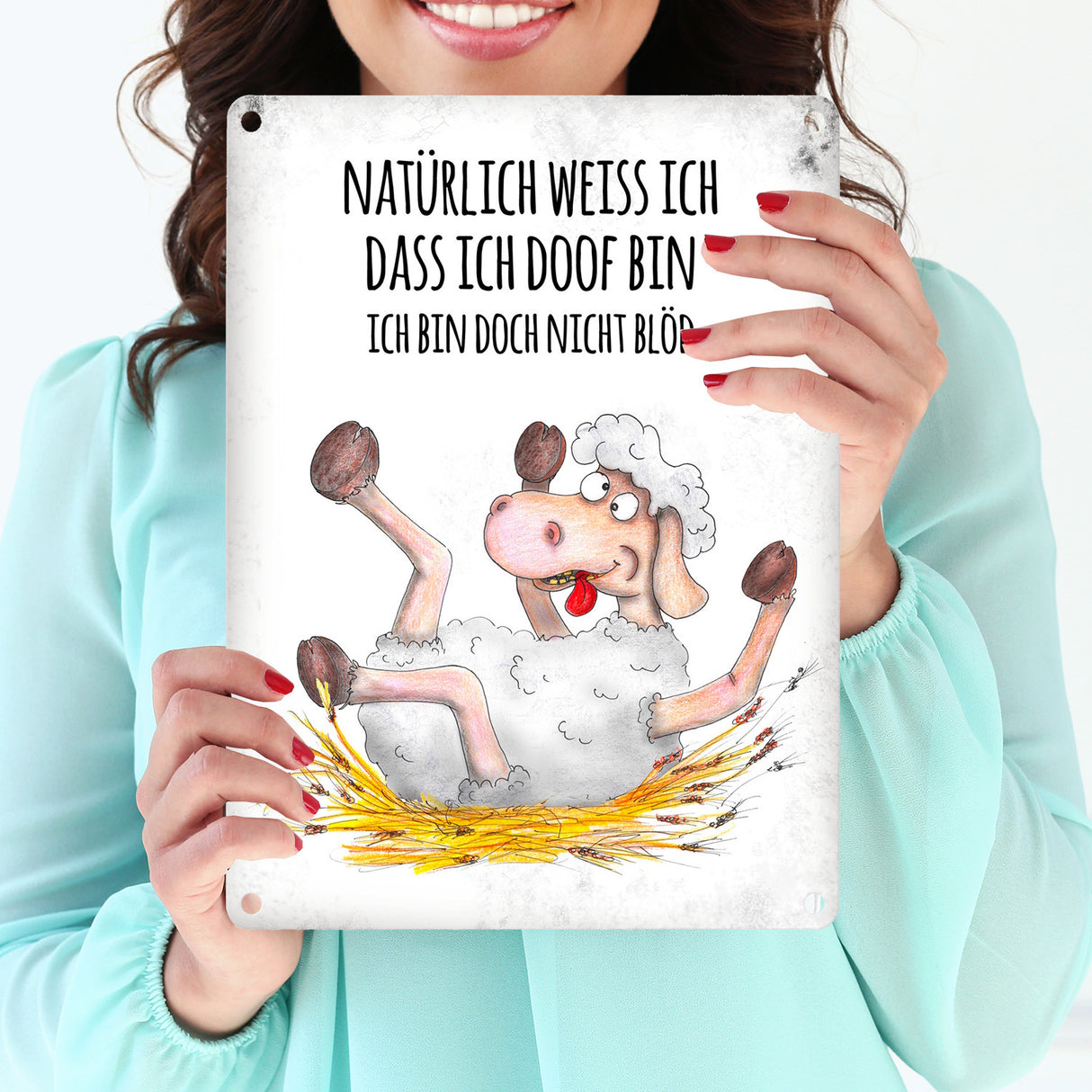 Metallschild mit Schaf Motiv und Spruch: Natürlich weiß ich, dass ich doof ...