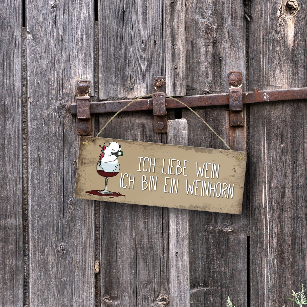 Honeycorns Metallschild mit Einhorn Motiv und Spruch: Ich liebe Wein, ich bin ein Weinhorn