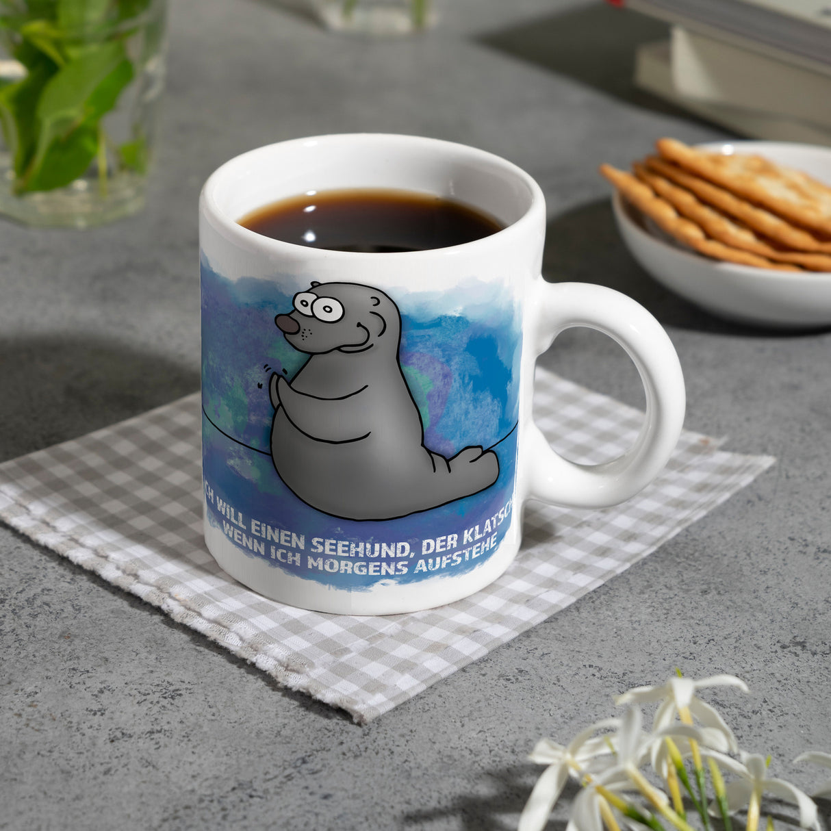 Kaffeebecher mit Seehund Motiv und Spruch: Ich will einen Seehund, der klatscht, ...
