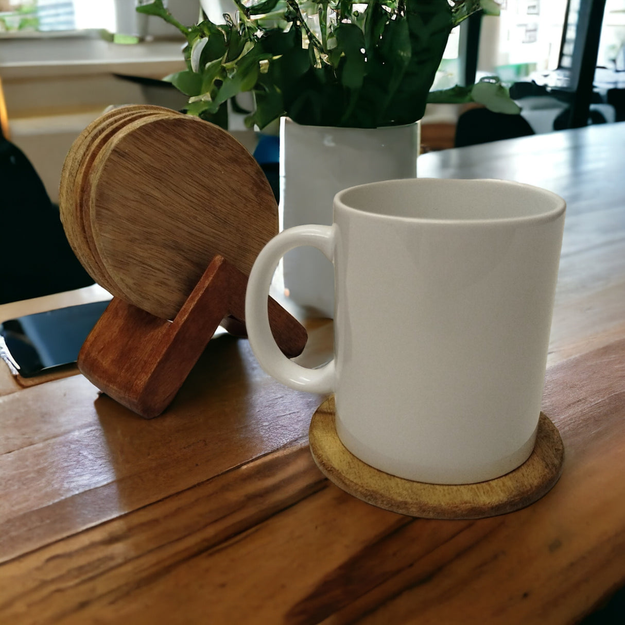 Untersetzer aus Mango im 6er-Set mit Halterung