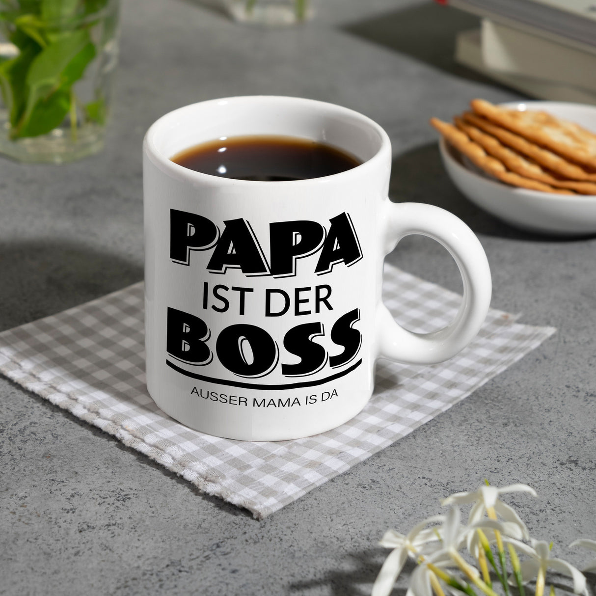 Papa ist der Boss. Außer Mama ist da Kaffeebecher