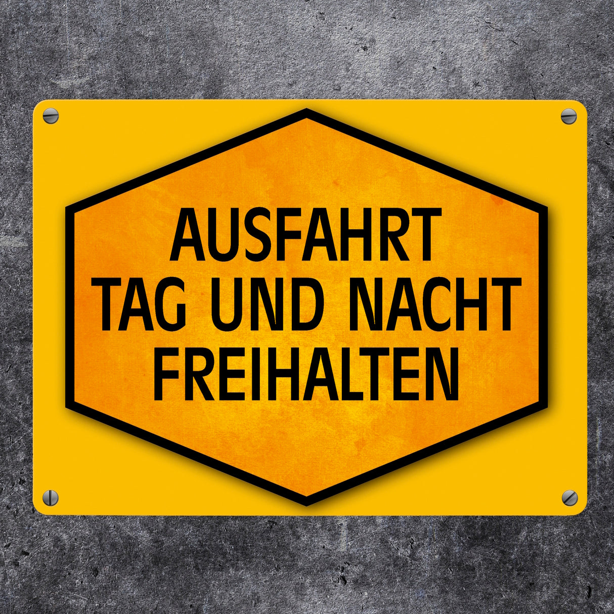 Ausfahrt Tag und Nacht freihalten Warn- und Hinweisschild in Gelb und Schwarz