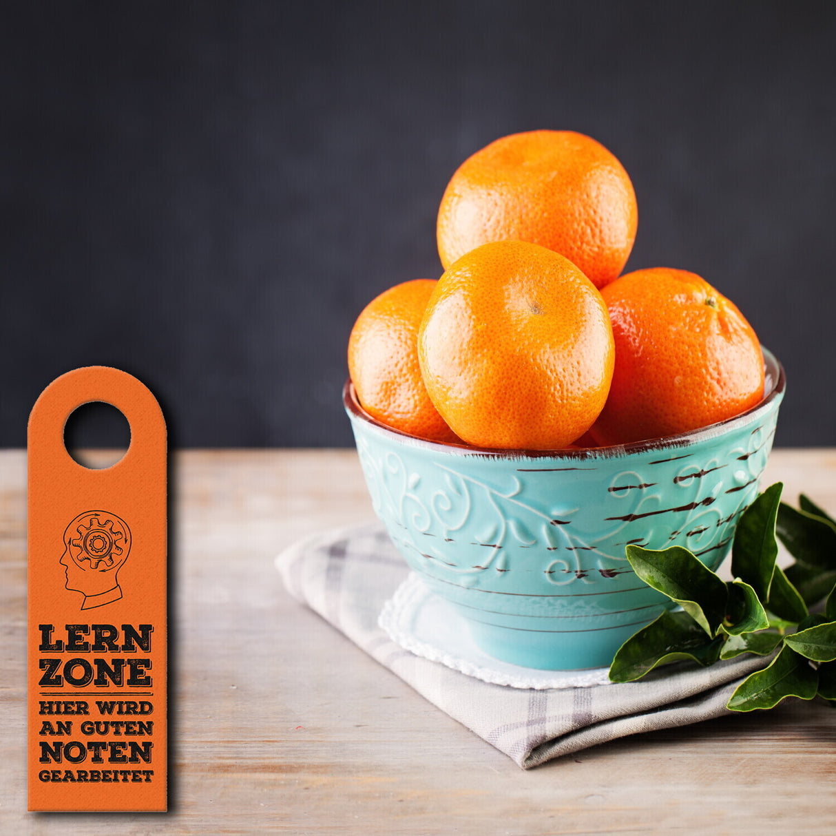 Schüler oder Studenten Türhänger mit Denken Motiv und Spruch: Lernzone in Orange