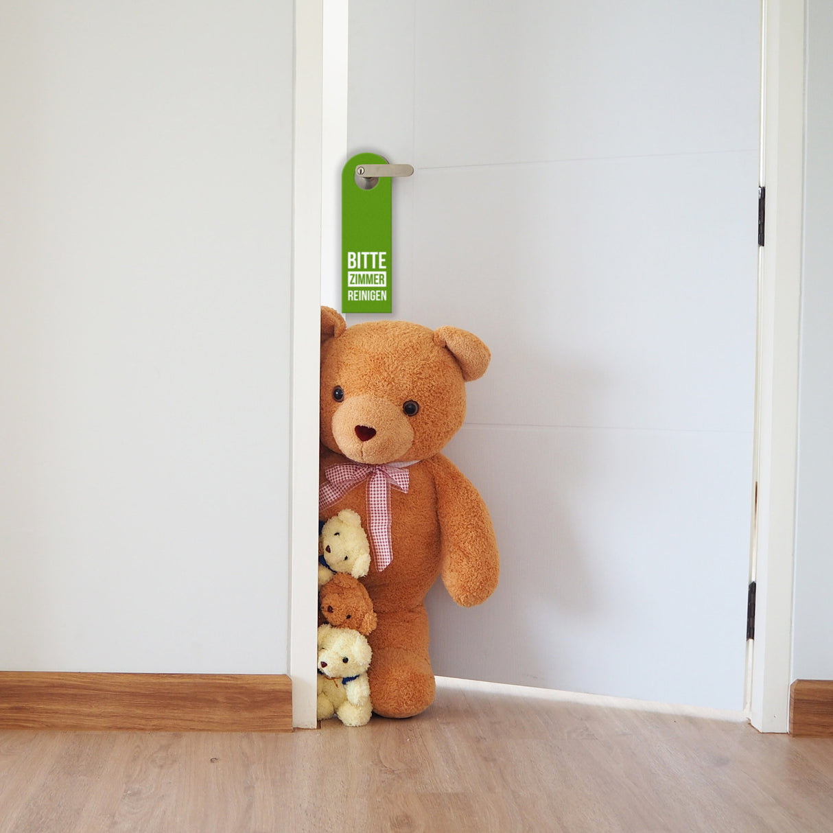 Bitte nicht stören oder Zimmer reinigen Türhänger -Grün