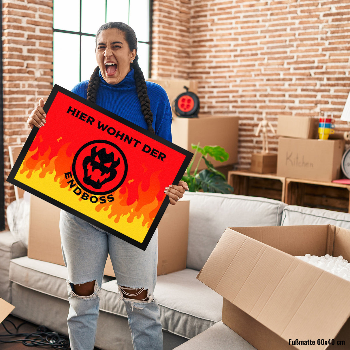 Hier wohnt der Endboss Fußmatte mit Flammenmotiv