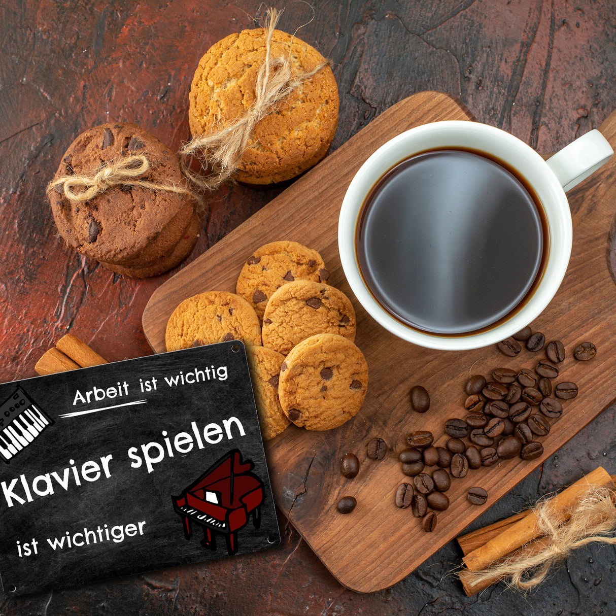 Klavier spielen Metallschild - Arbeit ist wichtig Klavierspielen ist wichtiger