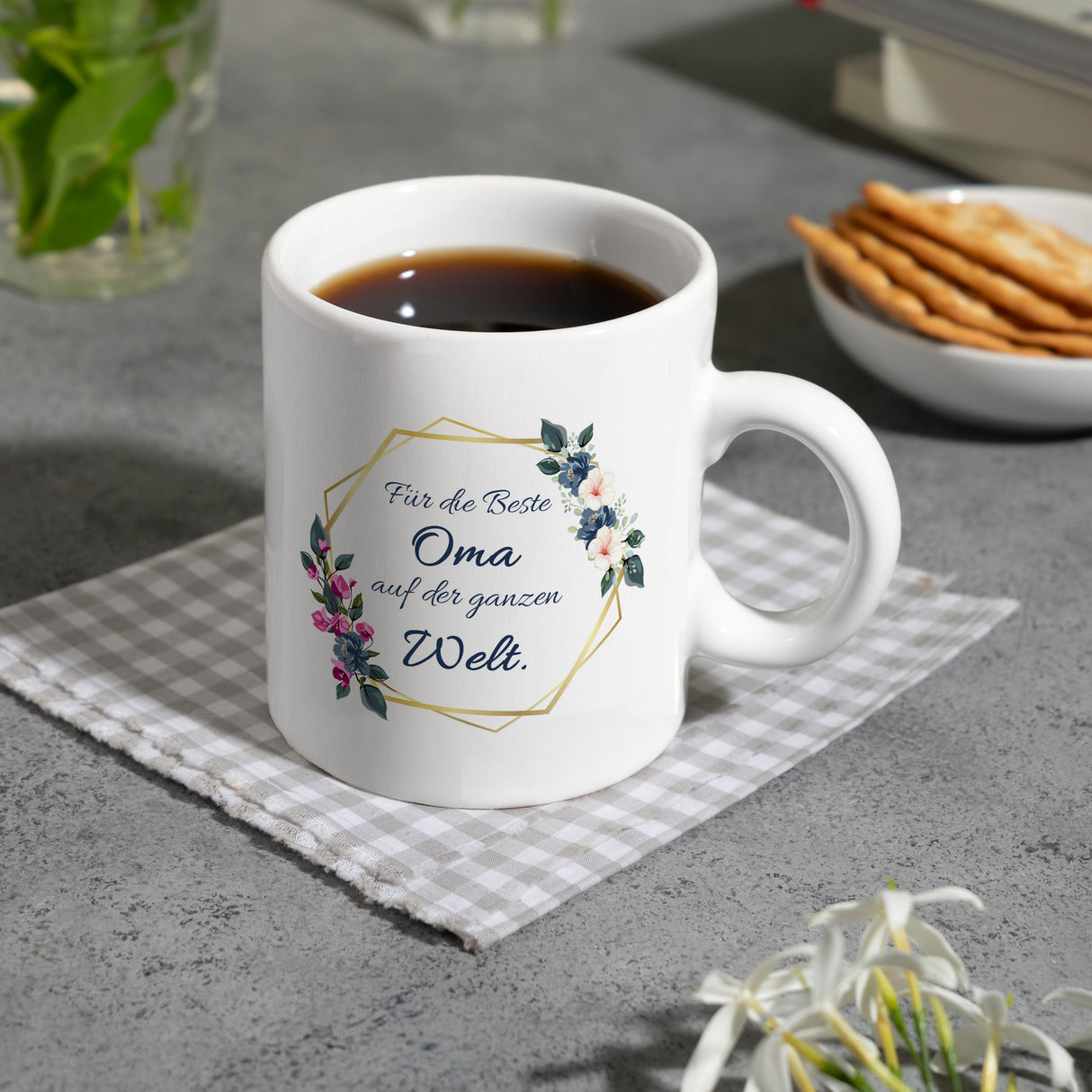 Für die Beste Oma auf der ganzen Welt Kaffeebecher mit Goldrahmen und Blumen