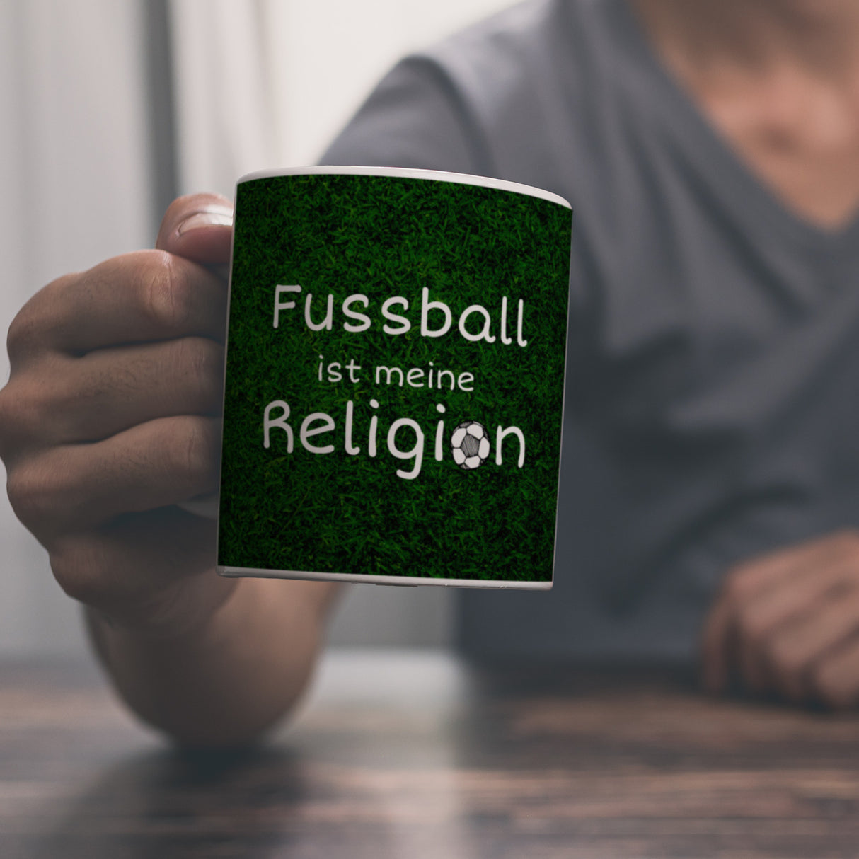 Fussball ist meine Religion Kaffeebecher mit Fussballmotiv