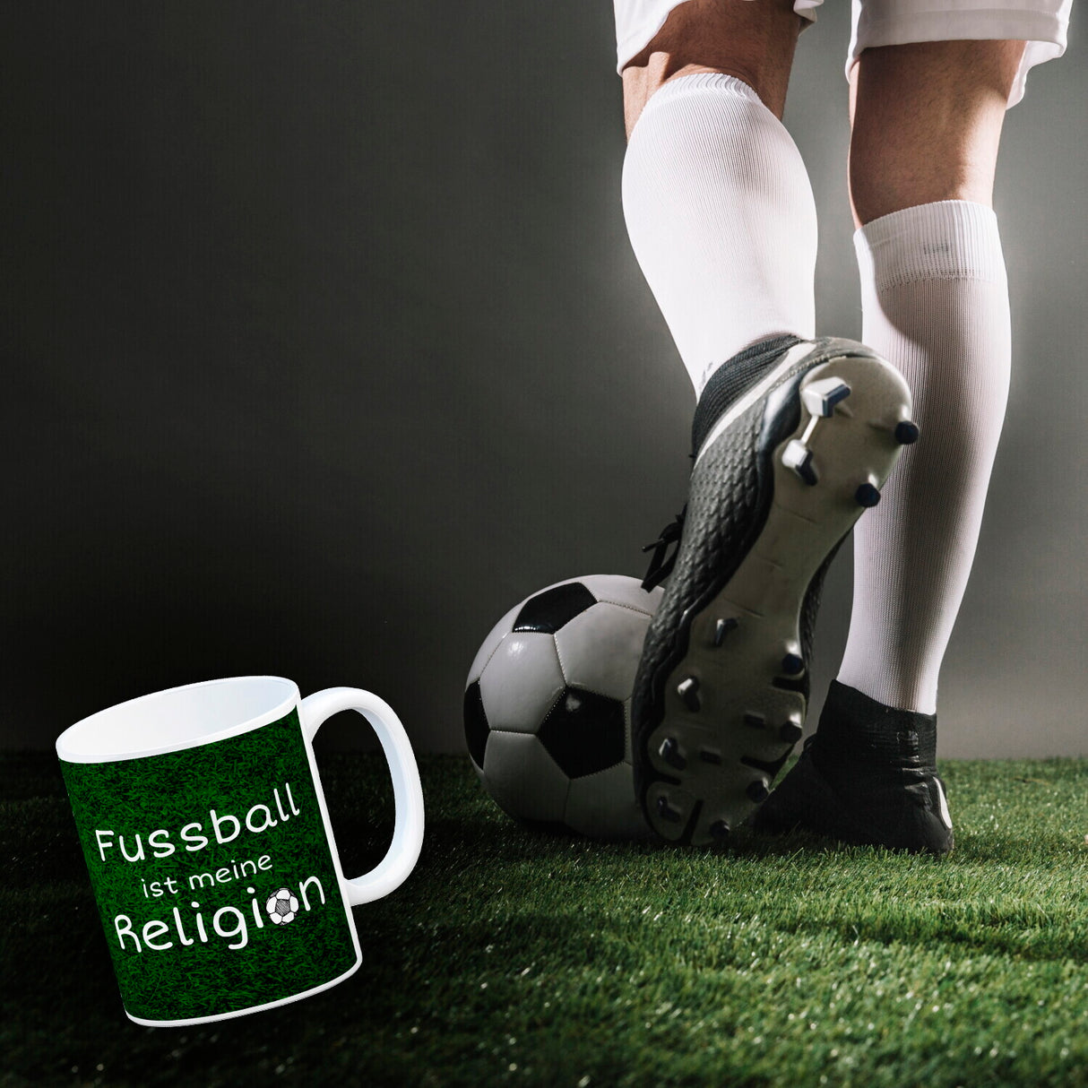 Fussball ist meine Religion Kaffeebecher mit Fussballmotiv