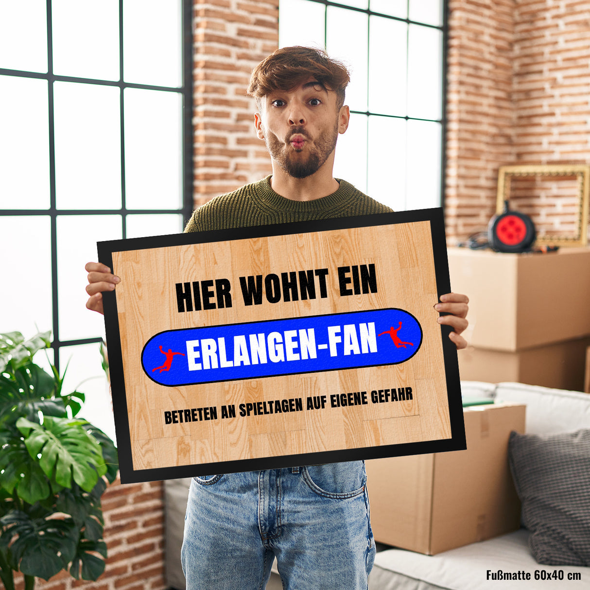 Hier wohnt ein Erlangen-Fan Fußmatte in 35x50 cm mit Turnhallenboden Motiv