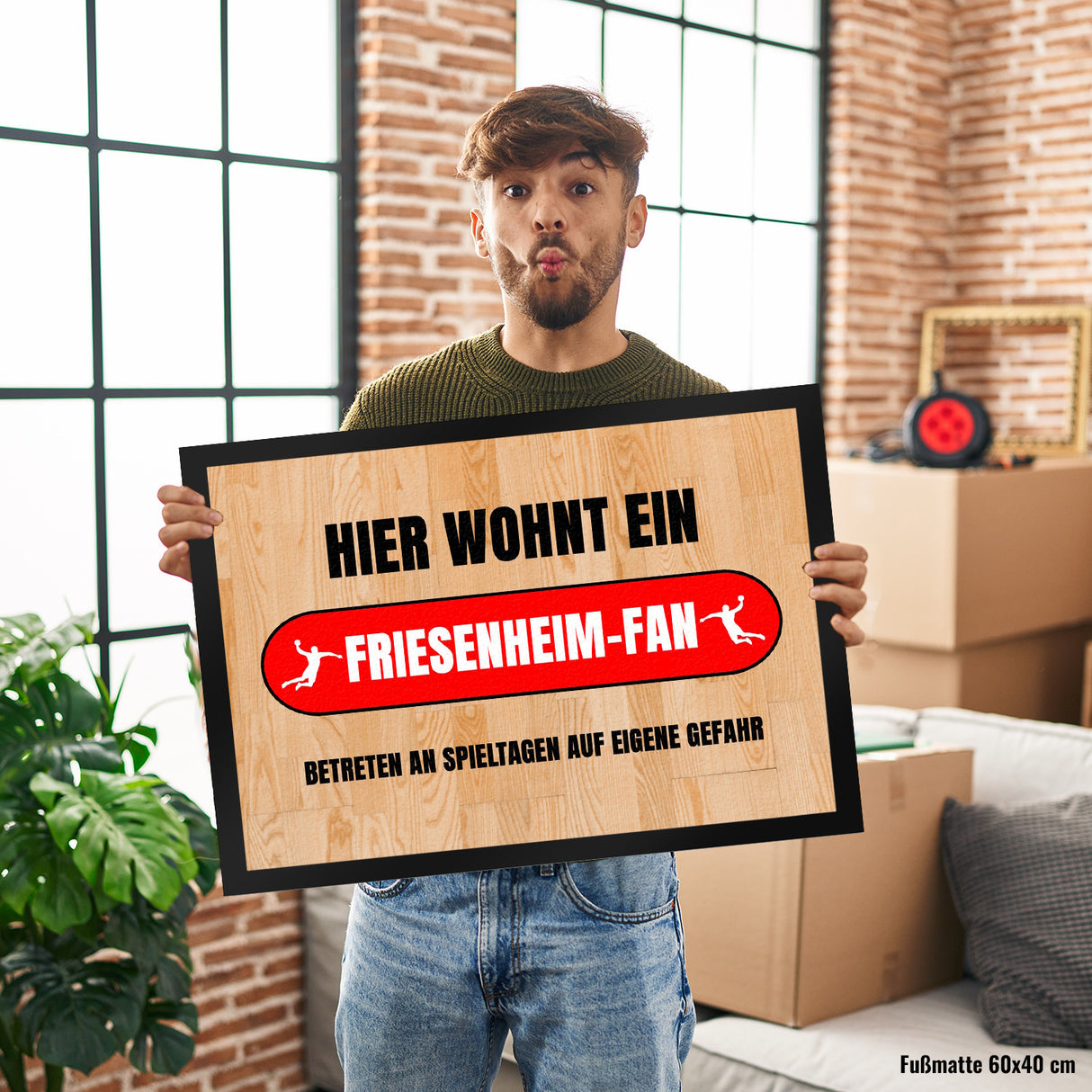 Hier wohnt ein Firesenheim-Fan Fußmatte in 35x50 cm mit Turnhallenboden Motiv