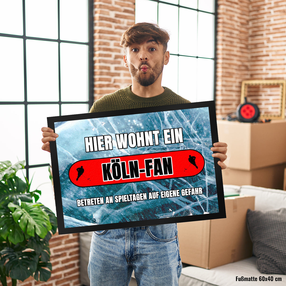 Hier wohnt ein Köln-Fan Fußmatte in 35x50 cm mit Eishallen Boden-Motiv