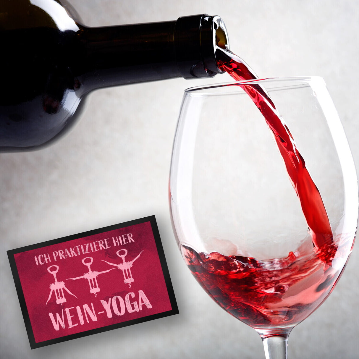 Ich praktiziere hier Wein-Yoga - Fußmatte mit Yoga-Korkenziehern