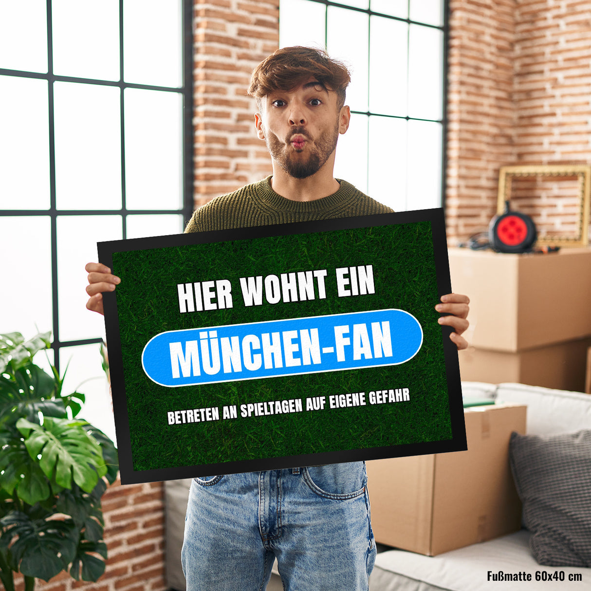 Hier wohnt ein München-Fan Fußmatte in 35x50 cm mit Rasenmotiv