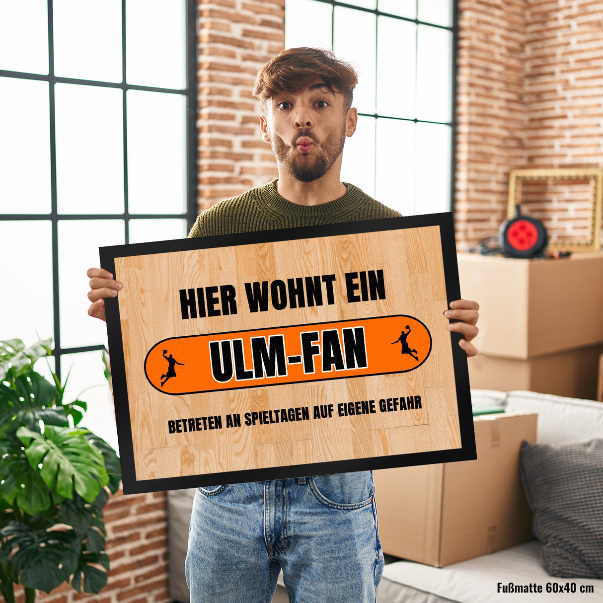 Hier wohnt ein Ulm-Fan Fußmatte in 35x50 cm mit Turnhallenboden Motiv