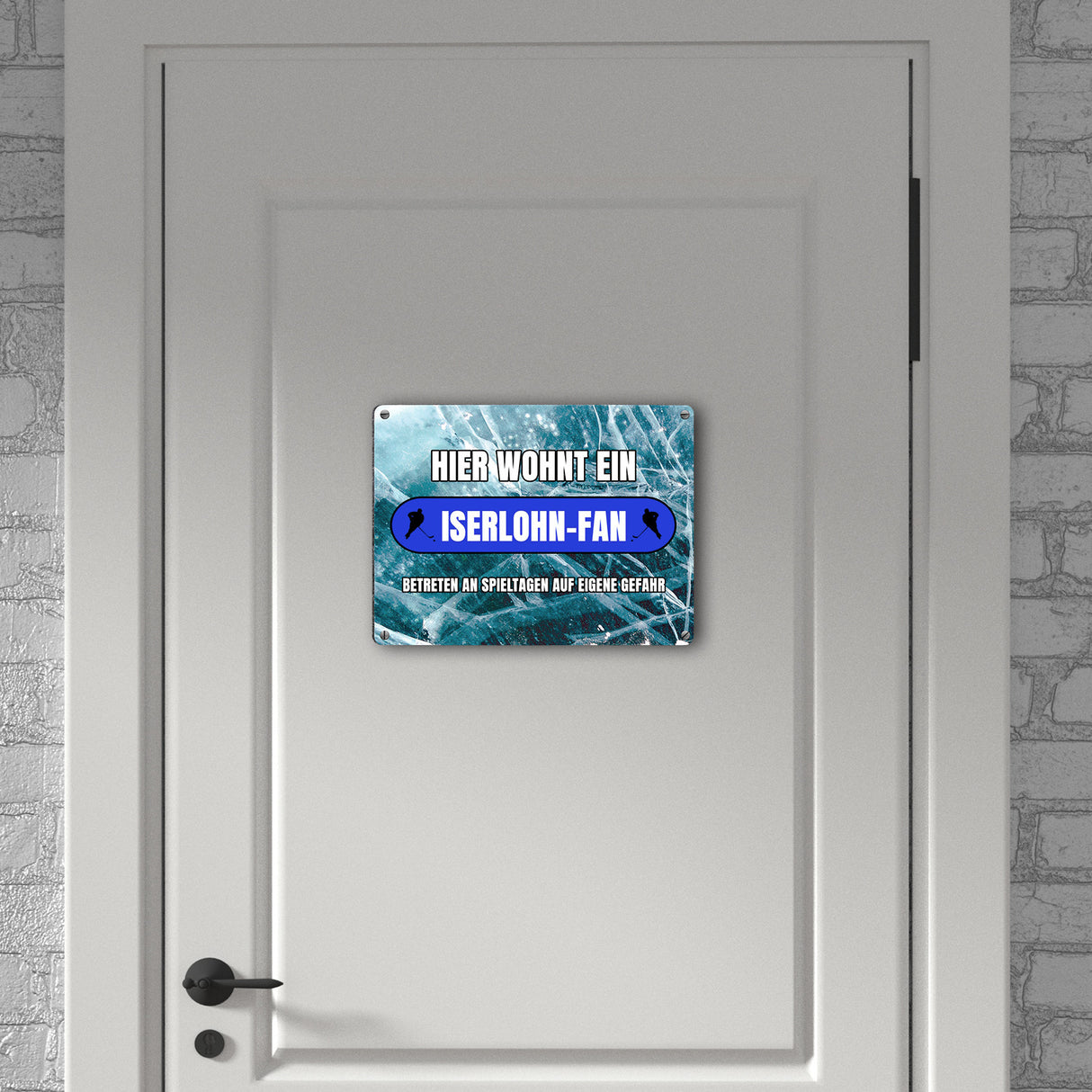 Hier wohnt ein Iserlohn-Fan Metallschild in 15x20 cm mit Eishallen Boden-Motiv