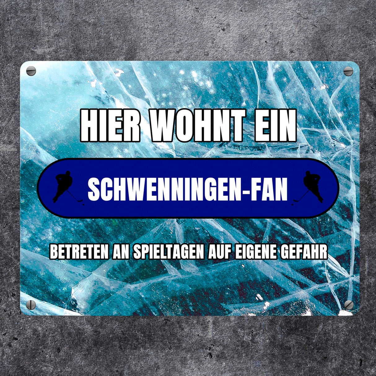 Hier wohnt ein Schwenningen-Fan Metallschild in 15x20 cm mit Eishallen Boden-Motiv