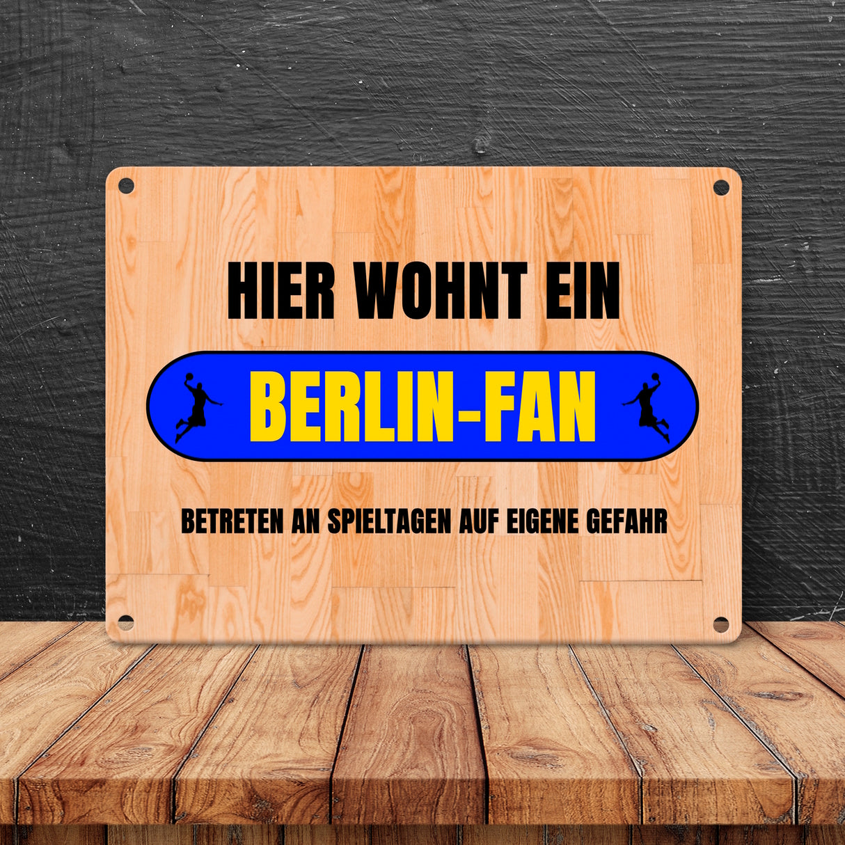 Hier wohnt ein Berlin-Fan Metallschild in 15x20 cm mit Turnhallenboden Motiv