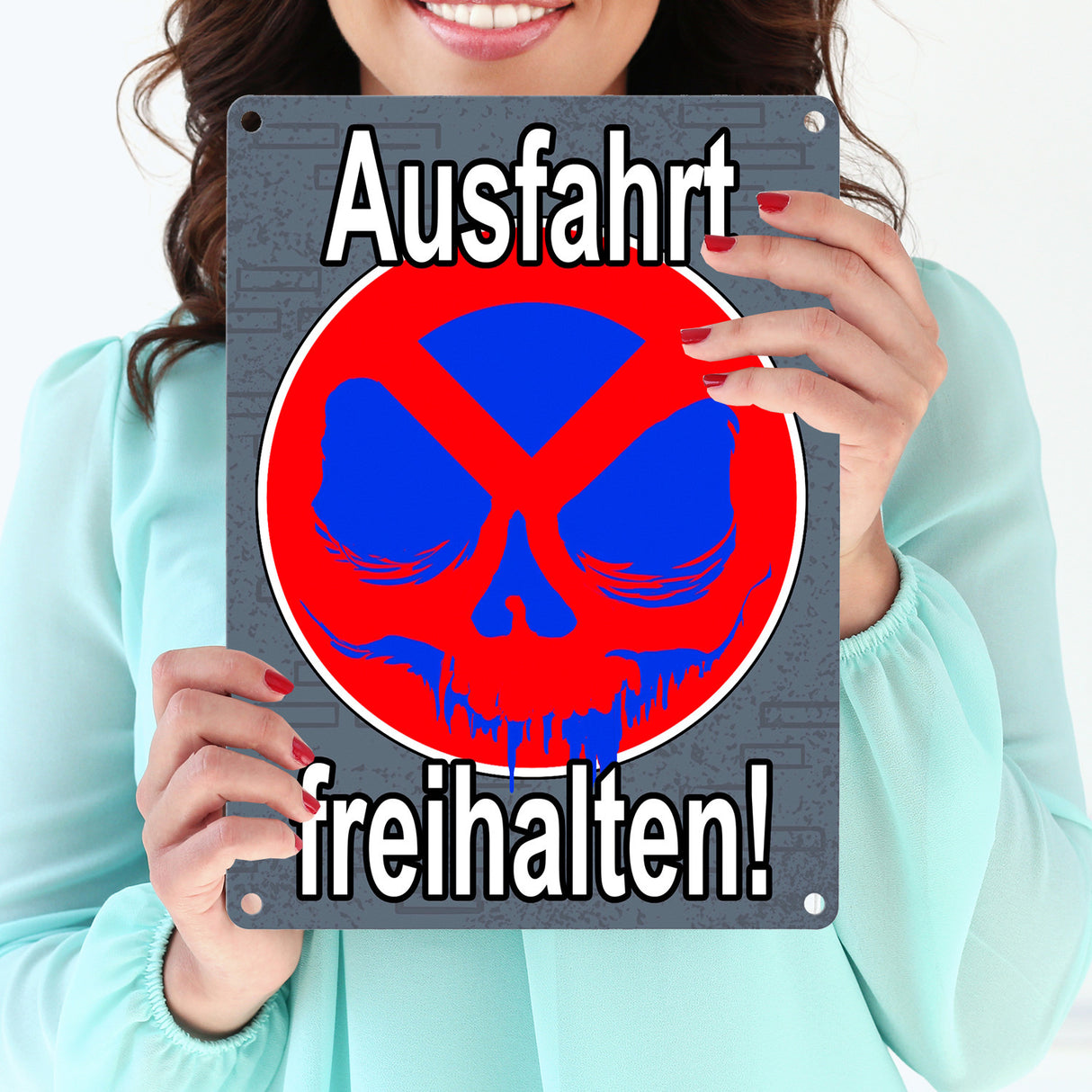 Metallschild Totenkopf Motiv - Ausfahrt freihalten! Privatgrundstück