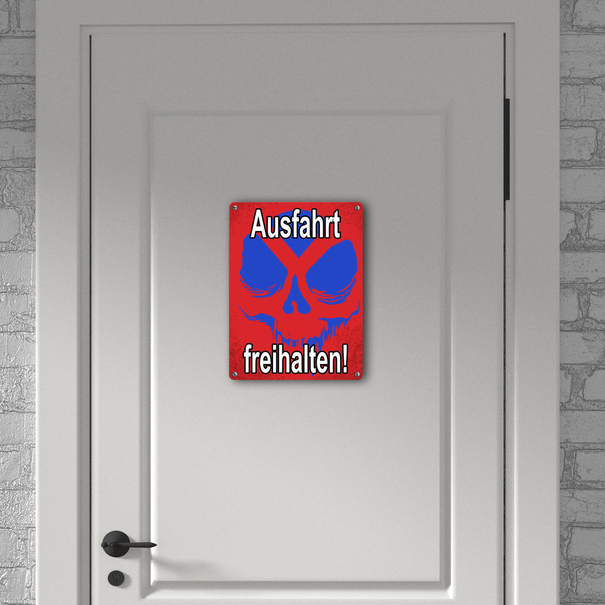 Metallschild Ausfahrt freihalten! - mit Totenkopf Halteverbot