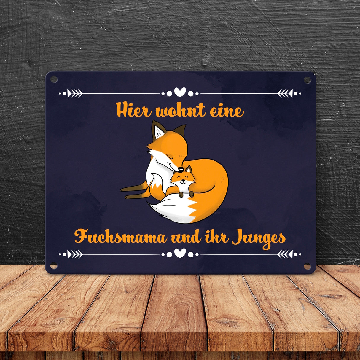 Metallschild mit Motiv und Spruch - Hier wohnt eine Fuchsmama und ihr Junges