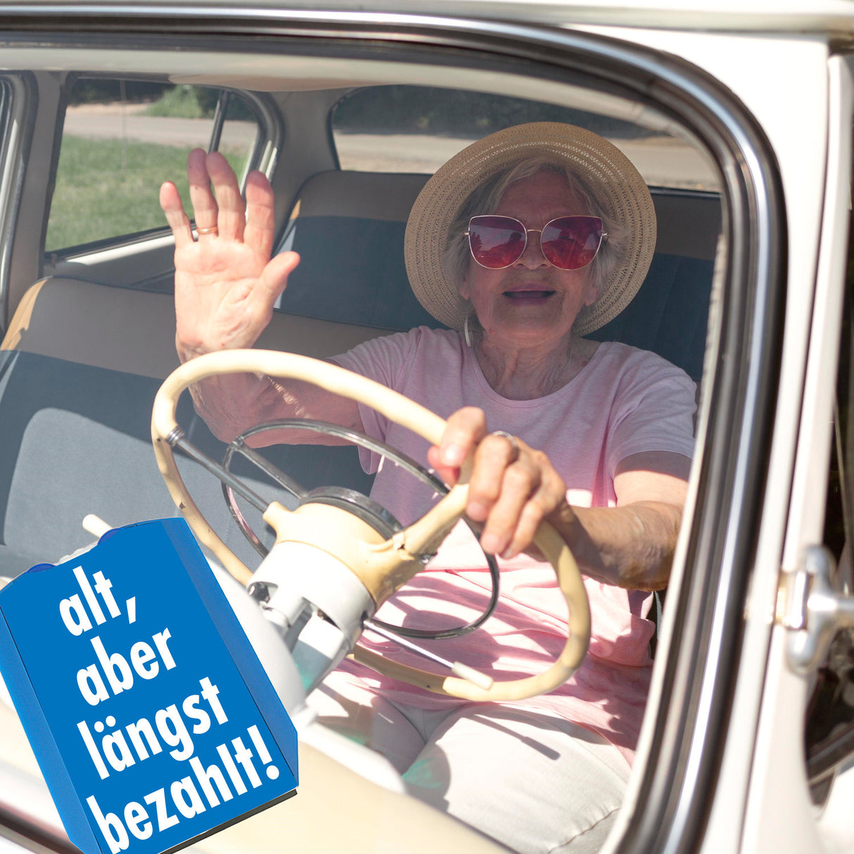 Alt, aber längst bezahlt Parkscheibe für dein Auto mit 2 Einkaufswagenchips