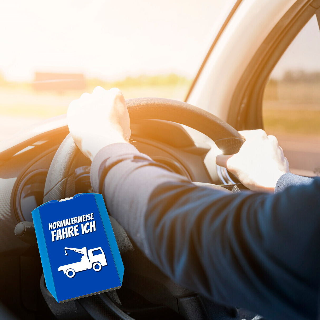 Parkscheibe mit Spruch: Normalerweise fahre ich Abschleppwagen