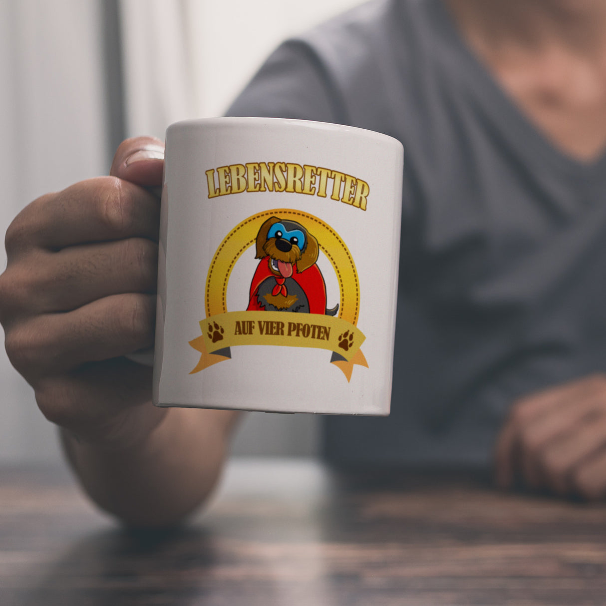 Kaffeebecher mit Superheld - Dackel - Lebensretter auf vier Pfoten