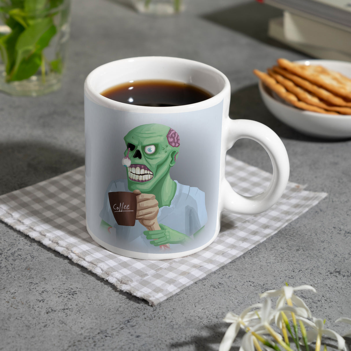 Kaffeebecher mit lustigem Motiv und Spruch - Auch Zombies brauchen Kaffee -