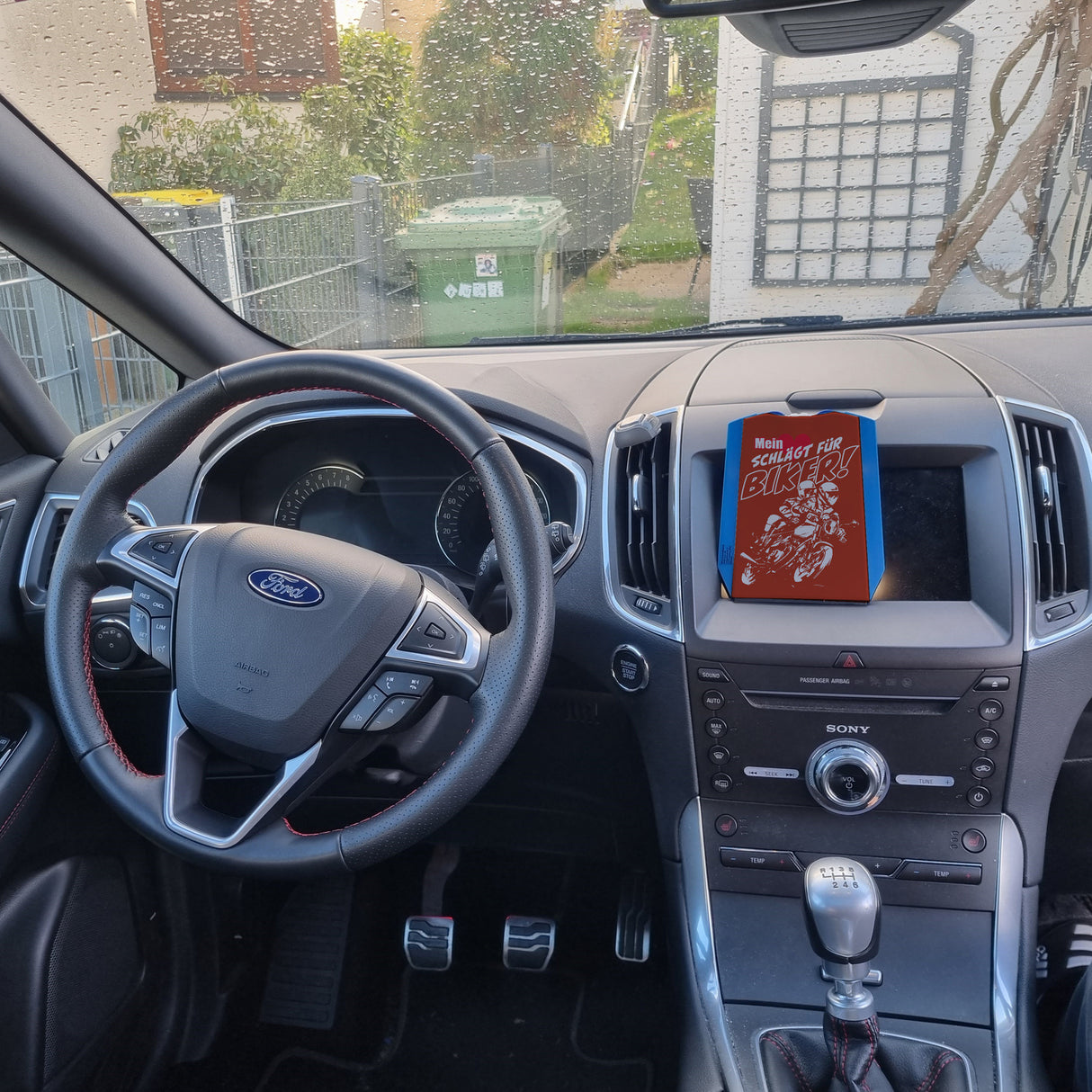 Motorrad Parkscheibe mit Biker Motiv in rot mit 2 Einkaufswagenchips