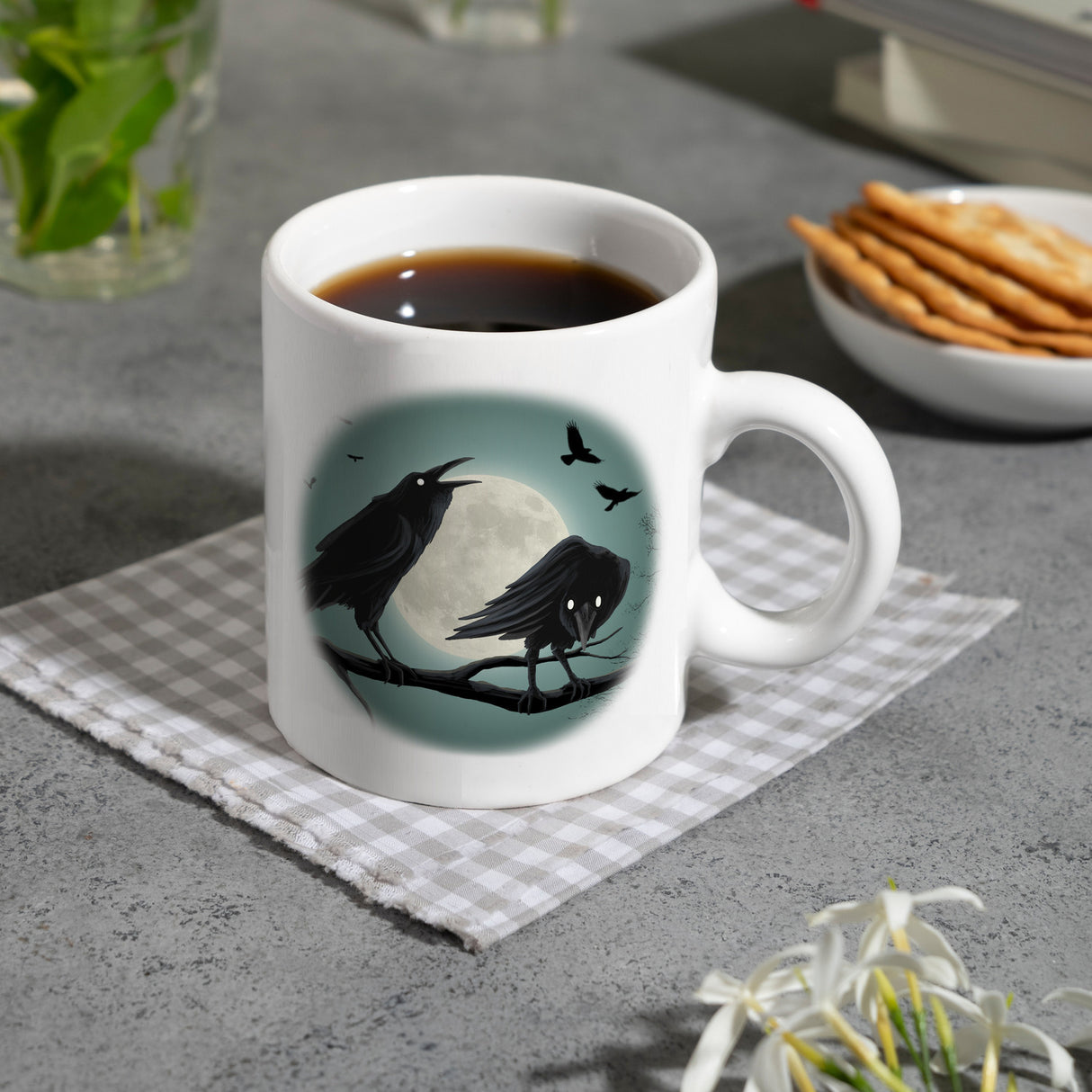Kaffeetasse mit gruseligem Rabe Motiv und Spruch - Happy Halloween