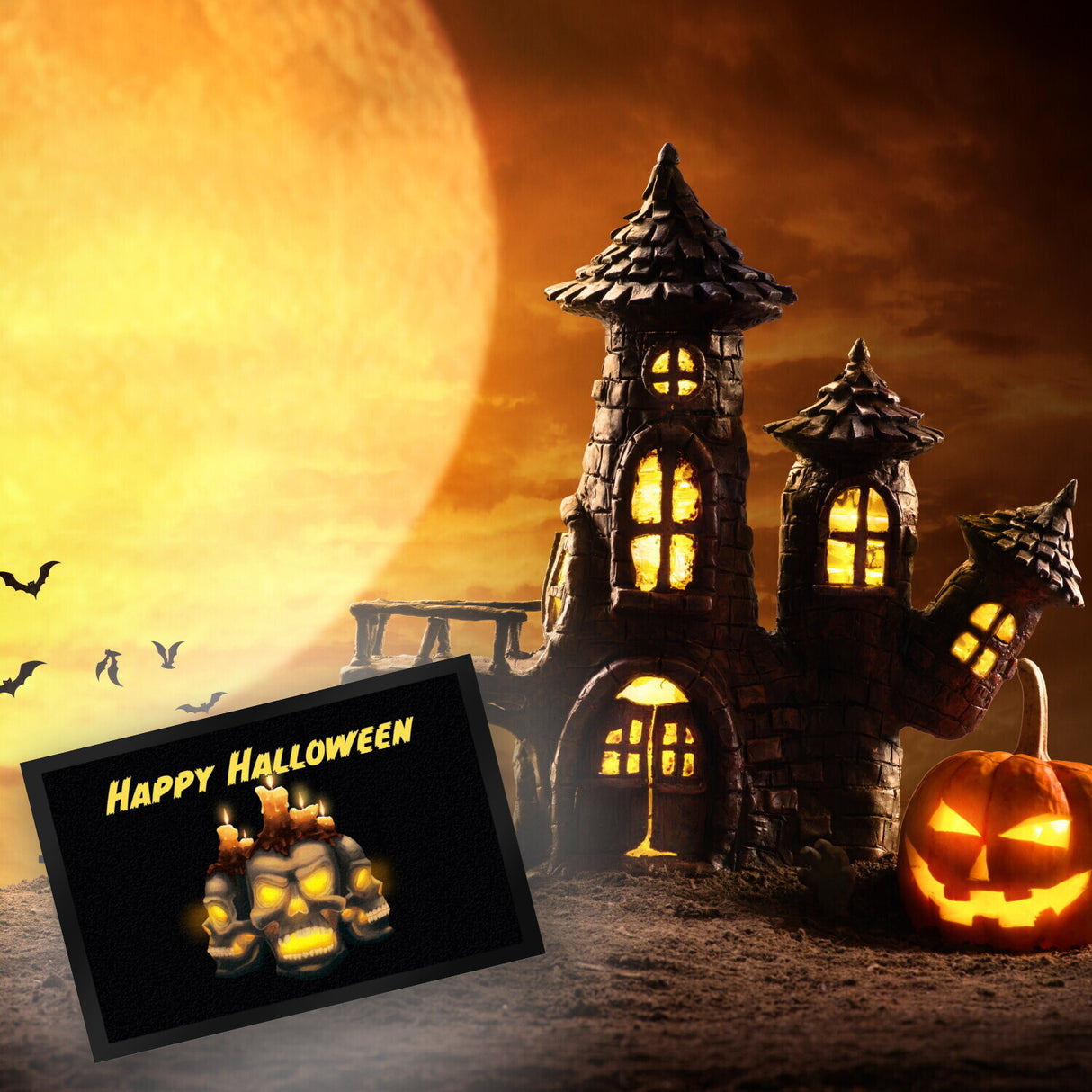 Fußmatte für Halloween mit Totenköpfen und brennenden Kerzen - Happy Halloween
