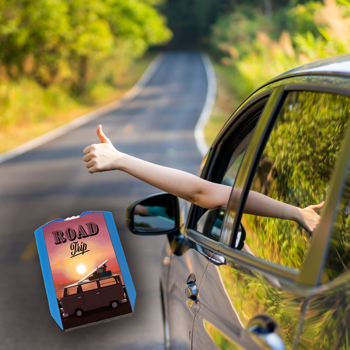 Road Trip und Sonnenuntergang Parkscheibe mit Retro Bus Motiv