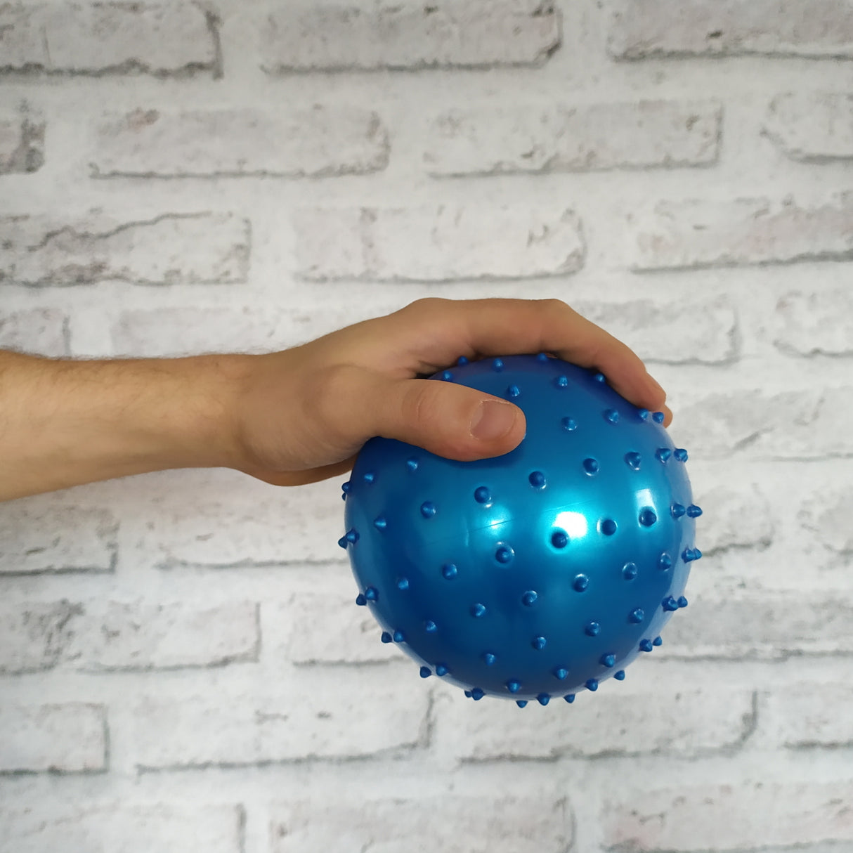 Noppenball in blau