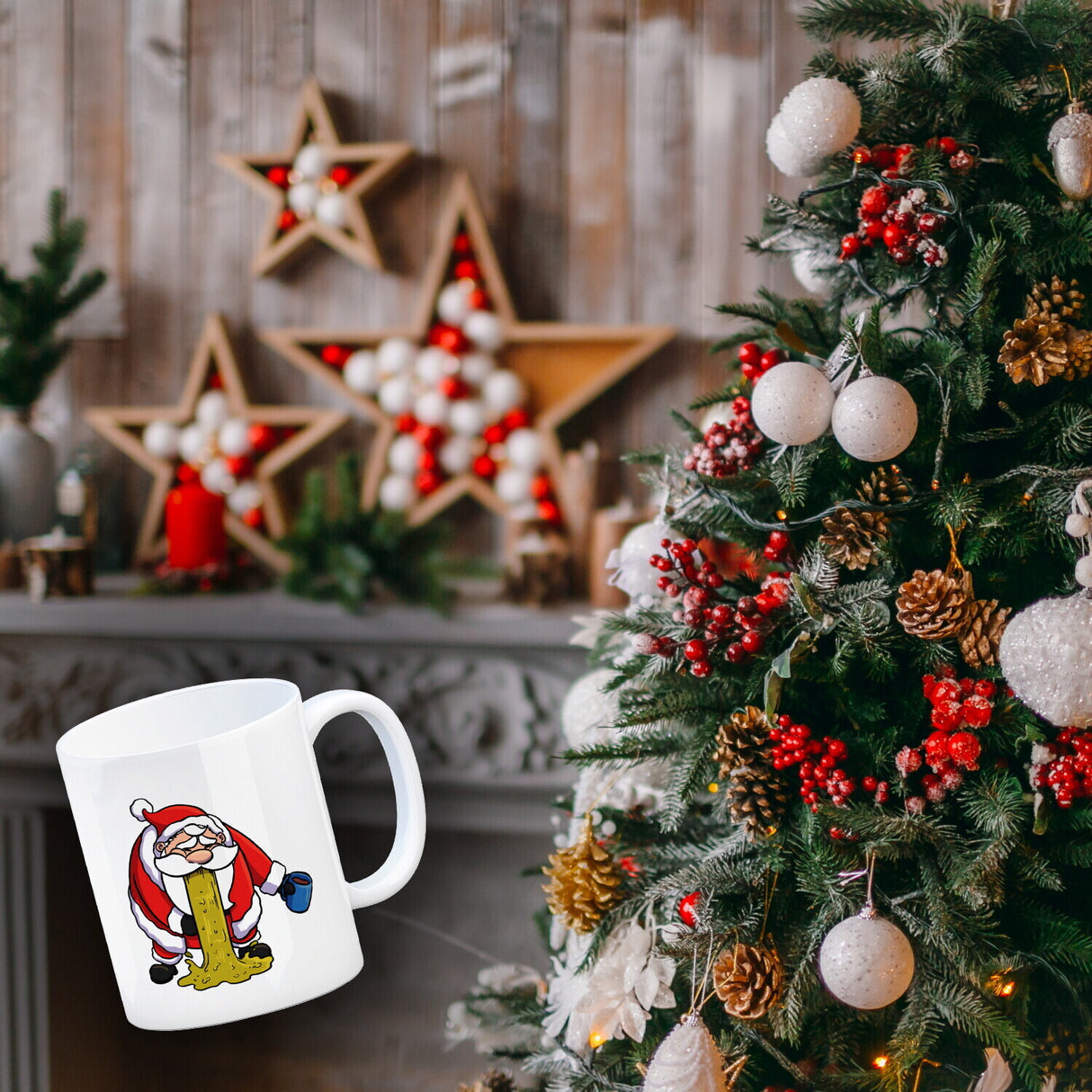 Kotzender Weihnachtsmann mit Glühweintasse Weihnachten Kaffeebecher